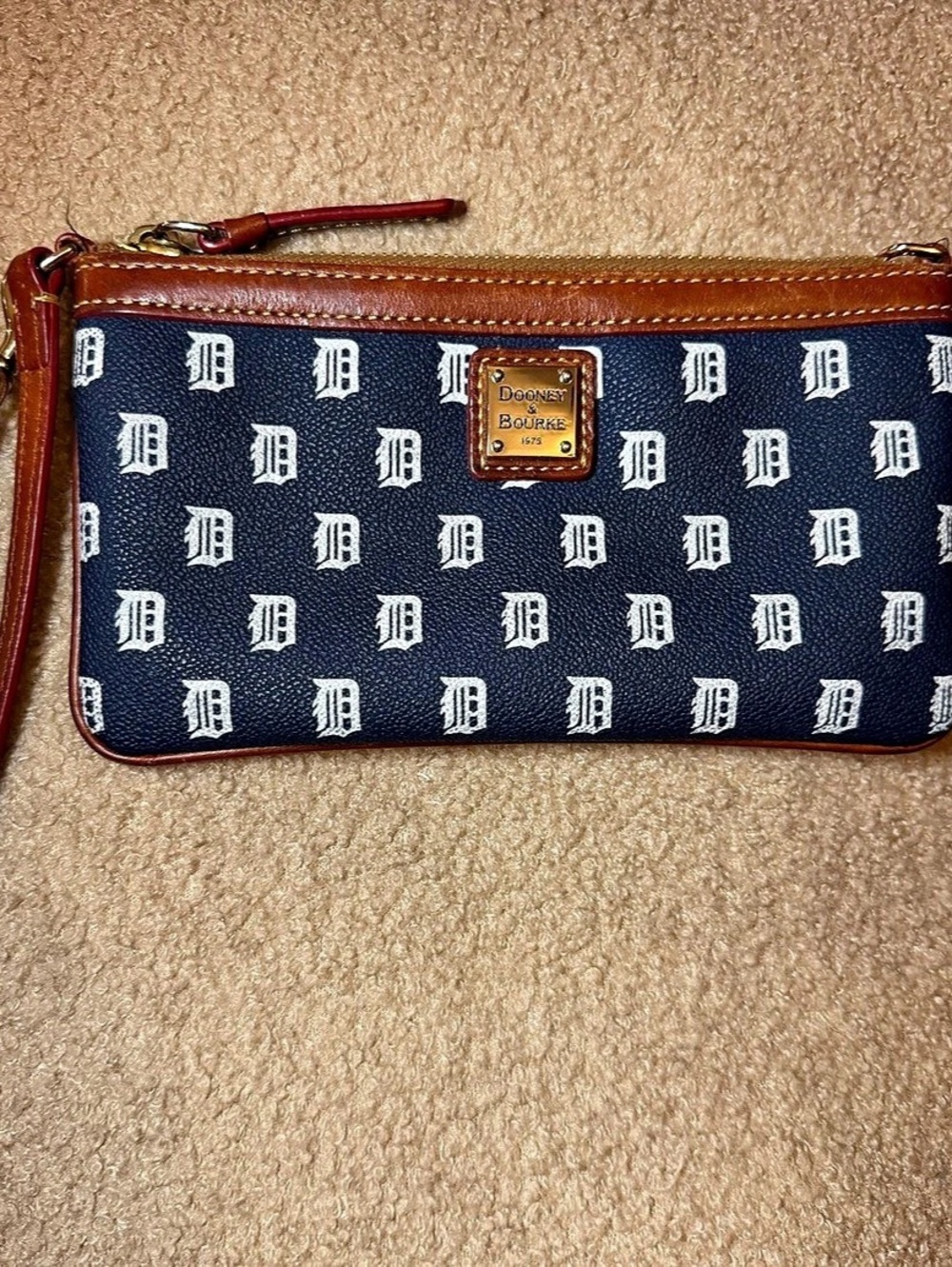 Dooney & Bourke Detroit Tigers MLB Wristlet Blue & Brown